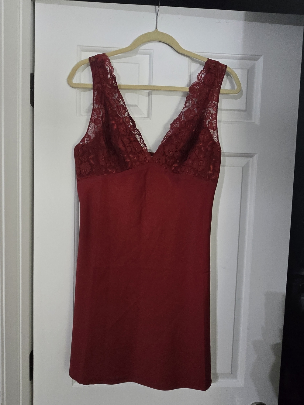 Women's Lace-Top Chemise  - Red